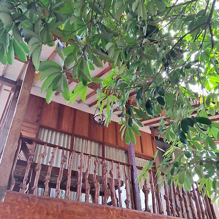 Diana'S Homestay Banyuwangi  Exterior foto